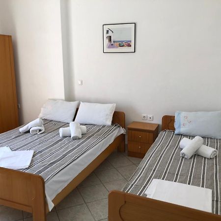 Rooms Lazos Olympiakí Aktí Exterior foto