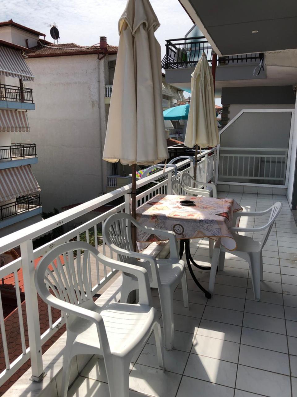 Rooms Lazos Olympiakí Aktí Exterior foto