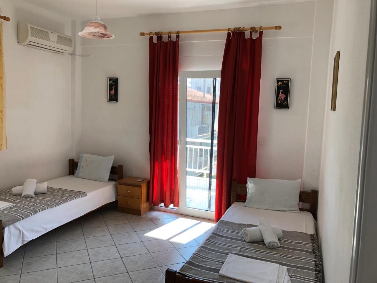 Rooms Lazos Olympiakí Aktí Exterior foto