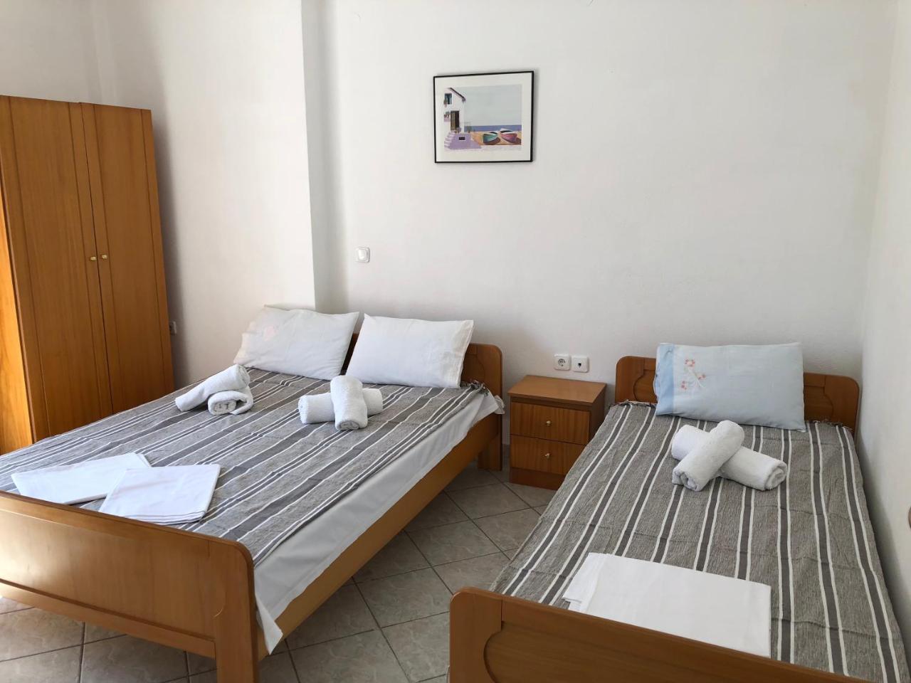 Rooms Lazos Olympiakí Aktí Exterior foto