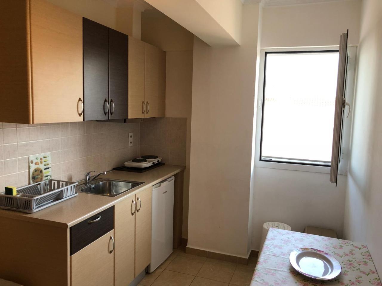 Rooms Lazos Olympiakí Aktí Exterior foto