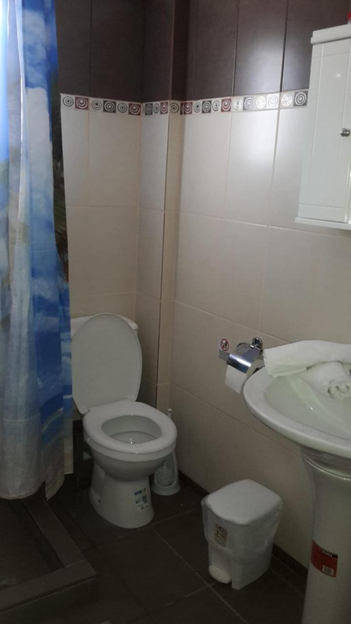 Rooms Lazos Olympiakí Aktí Exterior foto